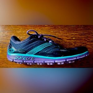 Brooks (worn twice) like new, pure grit 5